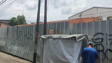Jual Tanah di Komplek Joglo Pemandangan Danau dan Taman