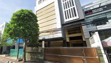 Lokasi Strategis, Dekat TransJakarta, Stasiun Gambir, ITC Roxy Mas, Pasar Kencar, Tarakan Regional General Hospital, showroom Mitsubishi, Dijual Gedung Cideng Barat 721m2 Bisa Untuk Kantor