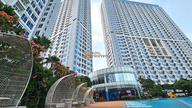 Private Lift, Fasilitas Kolam Renang, Tempat Bermain Anak, Lapangan Basket, Lapangan Tenis, Taman Bermain, Sport Center, Club House, Dijual 2 Kamar Apartemen Puri Mansion Kembangan Furnish