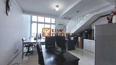Cocok Untuk Kantor, Fasilitas Keamanan 24 Jam, AC Central, Fitness Center, Function Hall, Taman, Shopping Center, Sky Terrace, Kolam Renang, Disewakan 2 Lantai Neo Soho Podomoro City Avenue Furnish