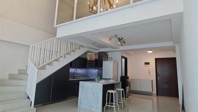 Disewakan Small Office Home Office 2 Lantai (soho) Neo Soho Podomoro City Full Furnish, Jakarta Barat.