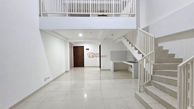 Selangkah ke Mall Neosoho dan Central Park, Dekat Taman Anggrek, Multifungsi untuk Kantor atau Hunian Disewa Small Office 2 Lantai Neo Soho Podomoro City