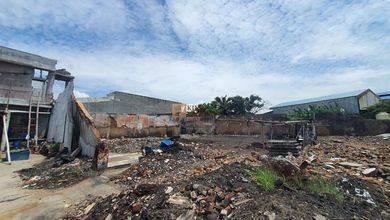 Tanah strategis 2.738 m2, SHM, Dekat Ruko Arcadia Square, Pasar Komplek Mutiara Garuda Kampung Melayu Timur, Mitra Husada Hospital, Dijual Kavling Exclusive Dadap  Tangerang