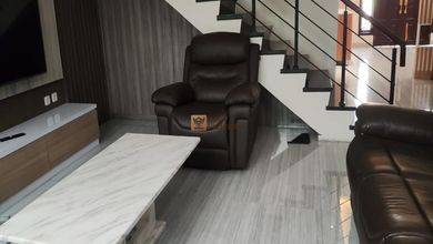 Jual Rumah 3,5 Lantai di Green Garden Residence, Furnish Lengkap, Tersedia Fasilitas Gym, Ruang Karaoke, Tennis Meja Dan Ruang Gaming di Jakbar