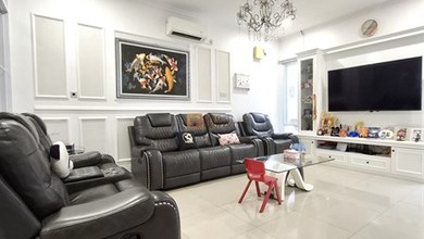 Penawaran Eksklusif, rumah Prestisius di Puri Mansion, Jakarta Barat, LB 240m²