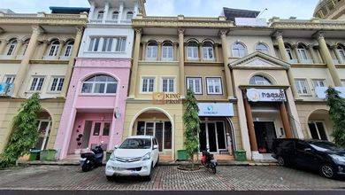 Dijual Ruko Strategis 3 Lantai Pinggir Jalan di Puri Mansion Kembangan Jakarta Barat Siap Huni