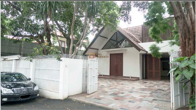 Penawaran Eksklusif, rumah Prestisius di Kemang, Jakarta Selatan, LB 1400m²