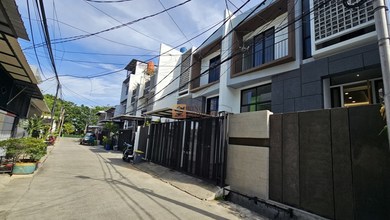 Rumah Area Luxury Jelambar, Jakarta Barat - Harga Menarik 4 Miliar