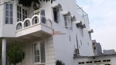 Kesempatan Langka, rumah Mewah di Kebayoran Lama, Jakarta Selatan, LB 350m²
