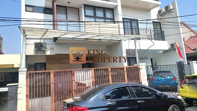 Rumah Elite di Kawasan Tomang, Jakarta Barat, LB 150m², Harga 3,8 Miliar