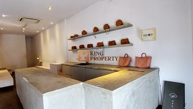 Disewakan Ruko 4 lantai di mauara karang lokasi cocok untuk perkantoran dan restoran sangat strategis di area kuliner 